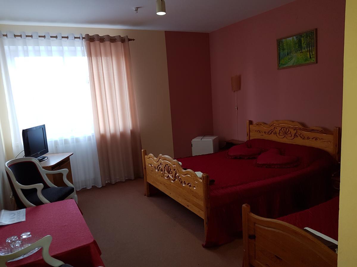 Hotel Suvorov Kobryn Dış mekan fotoğraf